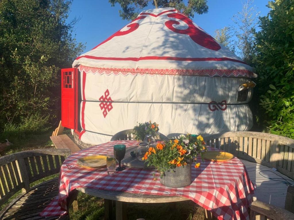 Traditional Yurt @ Longleat Warminster Kültér fotó